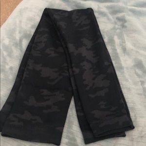 Camo spanx leggings